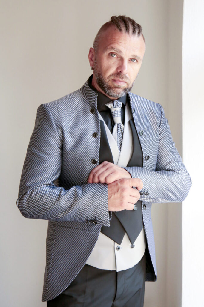 extravagantny svadobny otec